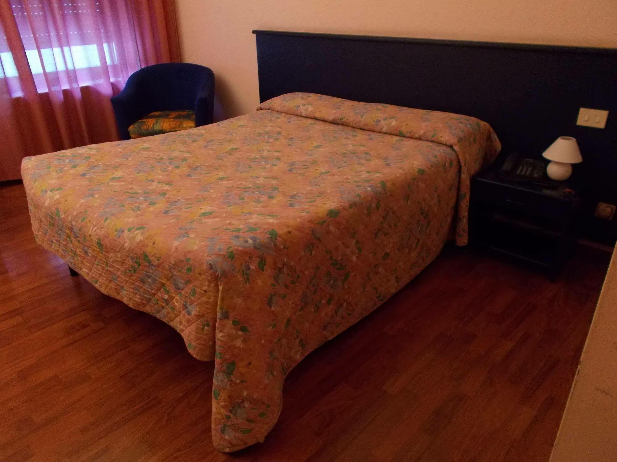 Residence Pola มิลาน ภายนอก รูปภาพ