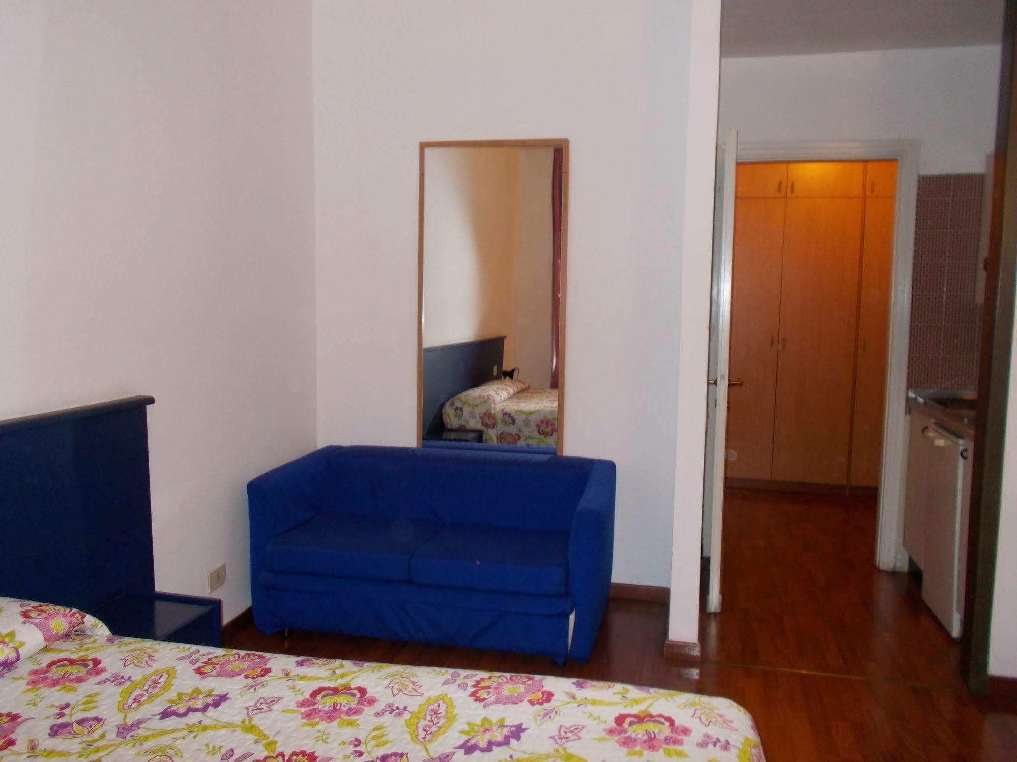 Residence Pola มิลาน ภายนอก รูปภาพ